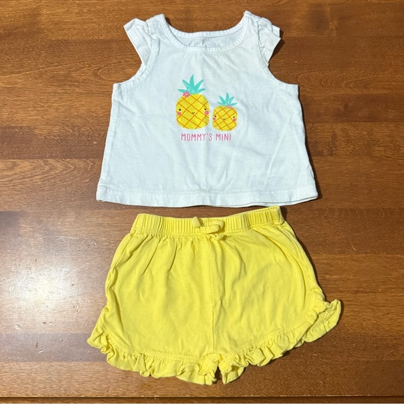 Bundles Baby Place Other - Kids Pineapple Print Matching Set - White and Yellow